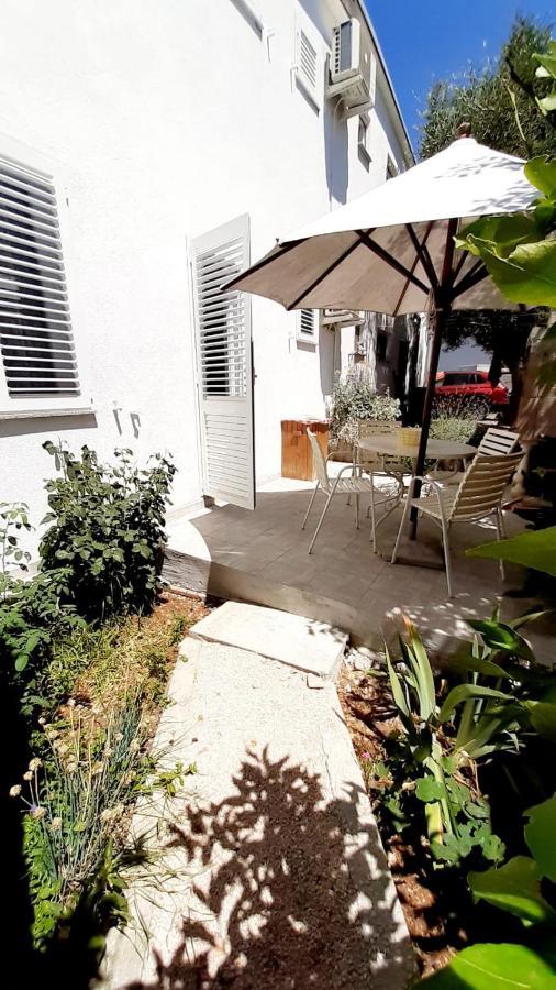 Apartman Ivan Vir Extérieur photo
