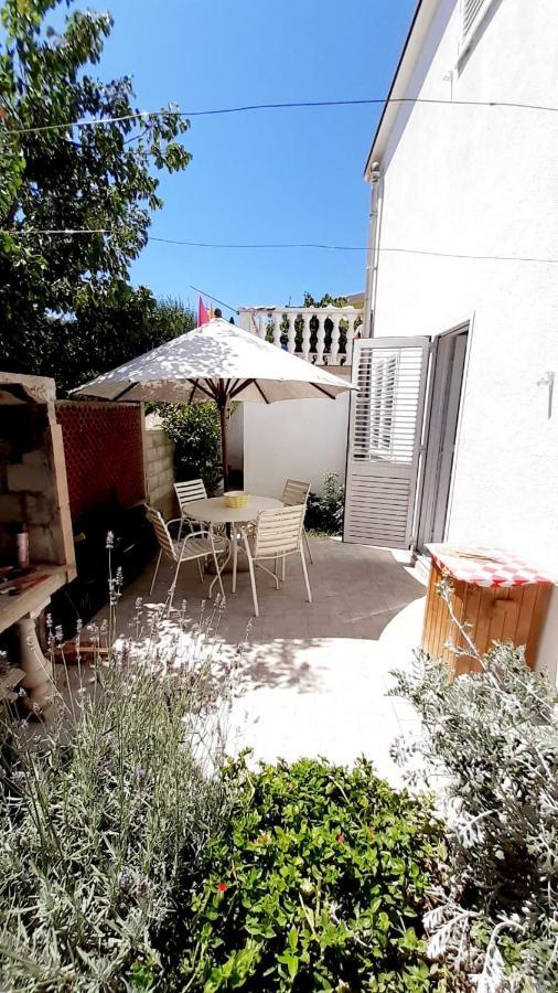 Apartman Ivan Vir Extérieur photo