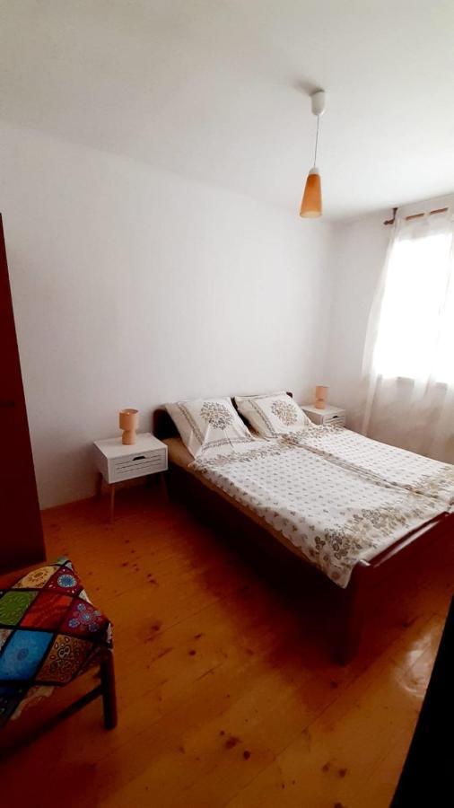 Apartman Ivan Vir Extérieur photo
