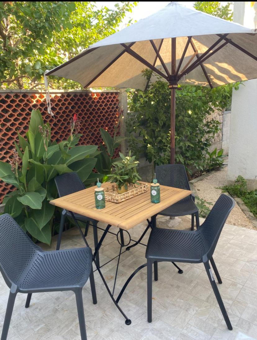 Apartman Ivan Vir Extérieur photo